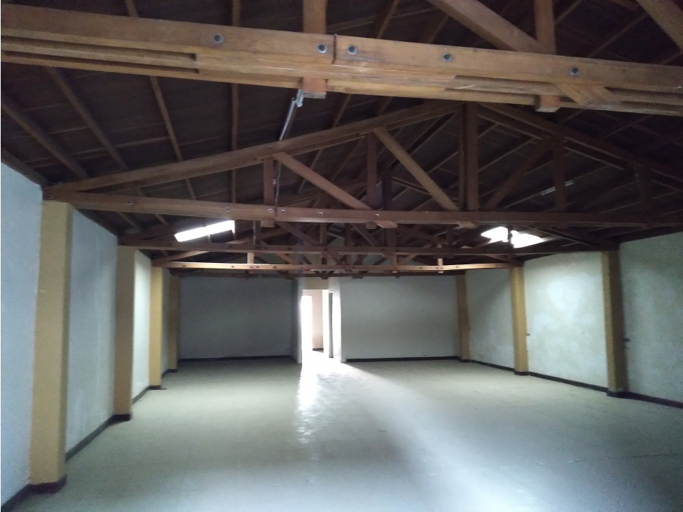 VENTA LOCAL COMERCIAL (CON PATIO INTERNO) 416 M2 LA UNIÓN - ANTIOQUIA - 3