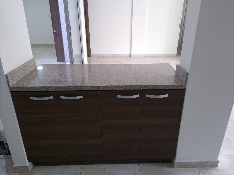 VENTA DE APARTAMENTO, EN LA AVENIDA 33 MEDELLIN — foto 4