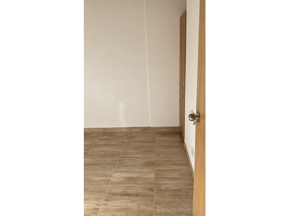 VENTA APARTAMENTO SEGUNDO PISO 72M2 BONITOS ACABADOS LA UNION ANT — foto 4