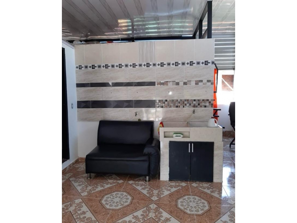 VENTA CASA DE TRES PISOS 150M2 EXCELENTE UBICACIÓN SANTA FE DE ANT. — foto 6