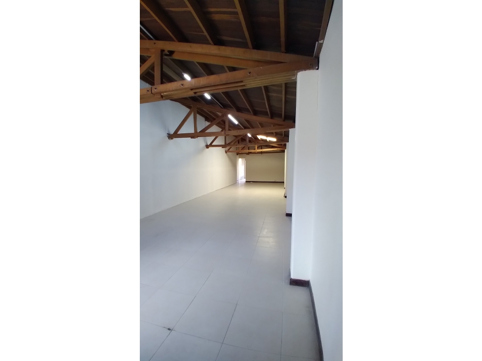 ARRIENDO LOCAL COMERCIAL 180 M2, LA UNIÓN ANTIOQUIA - 4