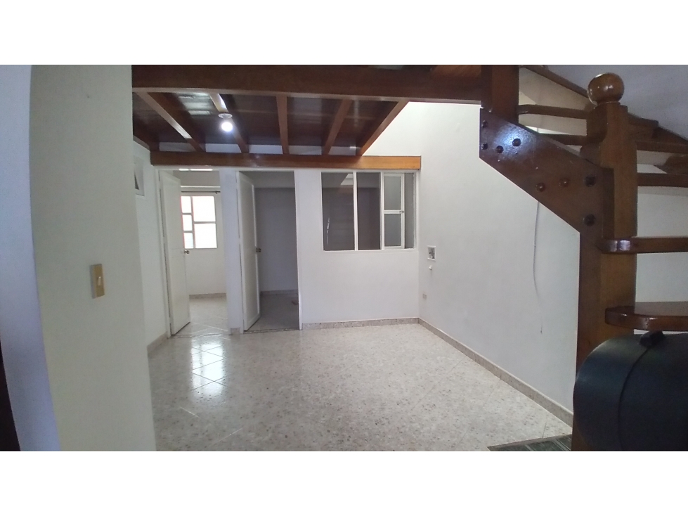 VENTA DE APARTAMENTO PISO 2 CON MESANIN LA UNIÓN ANT