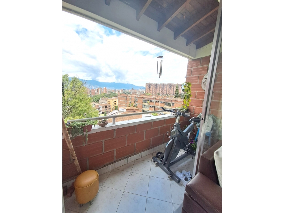 Se VENDE APARTAMENTO en CALASANZ, MEDELLÍN Sector INTERMEDIO. — foto 5
