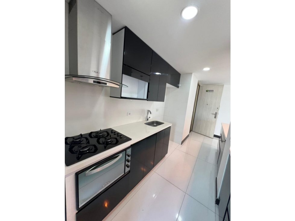 Se VENDE APARTAMENTO en ITAGUI, Sector SURAMÉRICA.