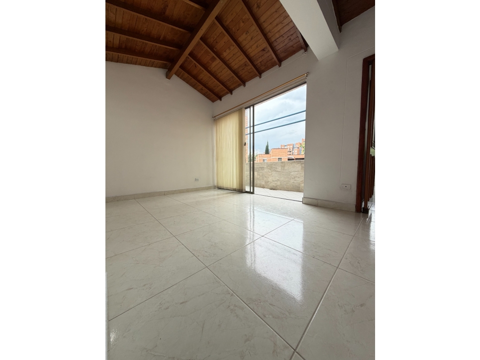 SE VENDE/ARRIENDA APARTAMENTO EN EL POBLADO MEDELLIN, LA FRONTERA — foto 3