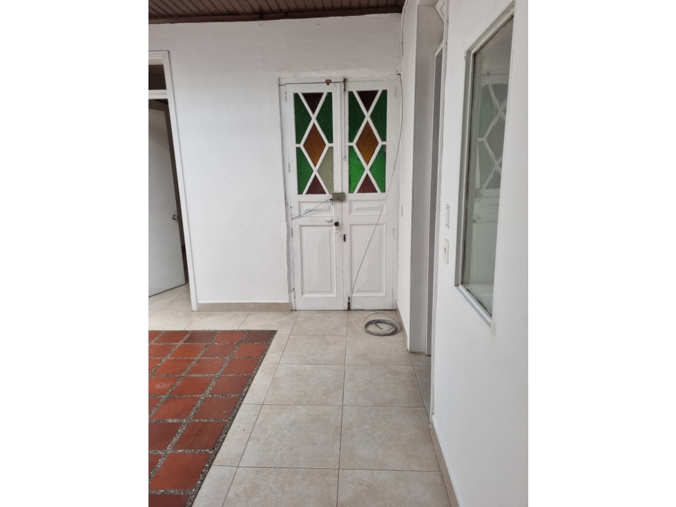 SE VENDE CASA EN MEDELLIN, sector PRADO CENTRO. — foto 2