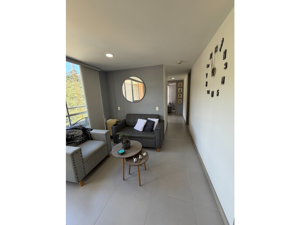 SE VENDE APARTAMENTO EN SABANETA, sector SAN REMO. — foto 3