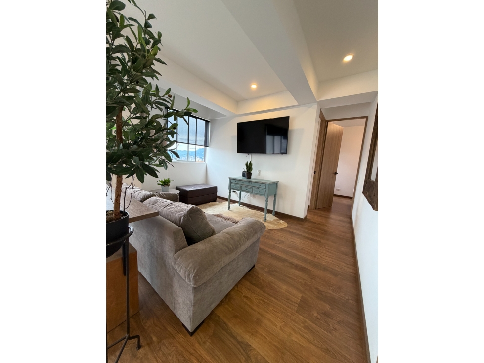 SE ARRIENDA APARTAMENTO EN SABANETA, sector LAS LOMITAS — foto 2