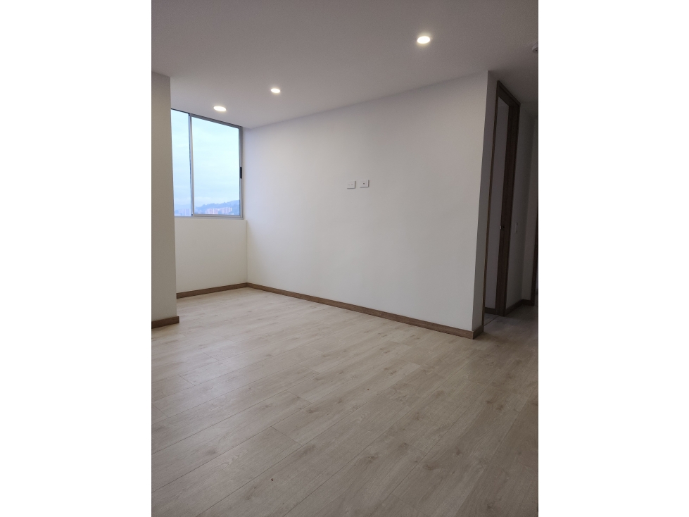 Se VENDE APARTAMENTO en ITAGUI, Sector SURAMÉRICA. — foto 5