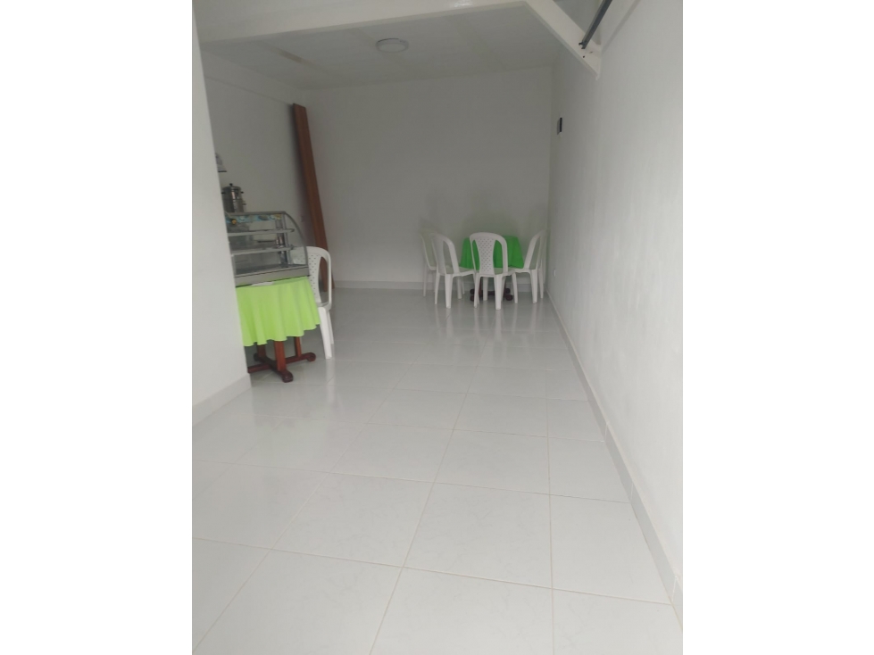 Se VENDE LOCAL en SAN JAVIER LA LOMA, Sector EL MANDARINO. - 6