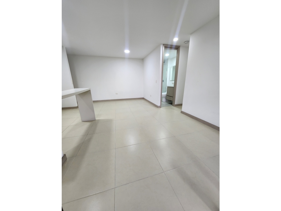 Se VENDE/ARRIENDA APTO en SABANETA, Sector ALTO DE LAS FLORES. — foto 5