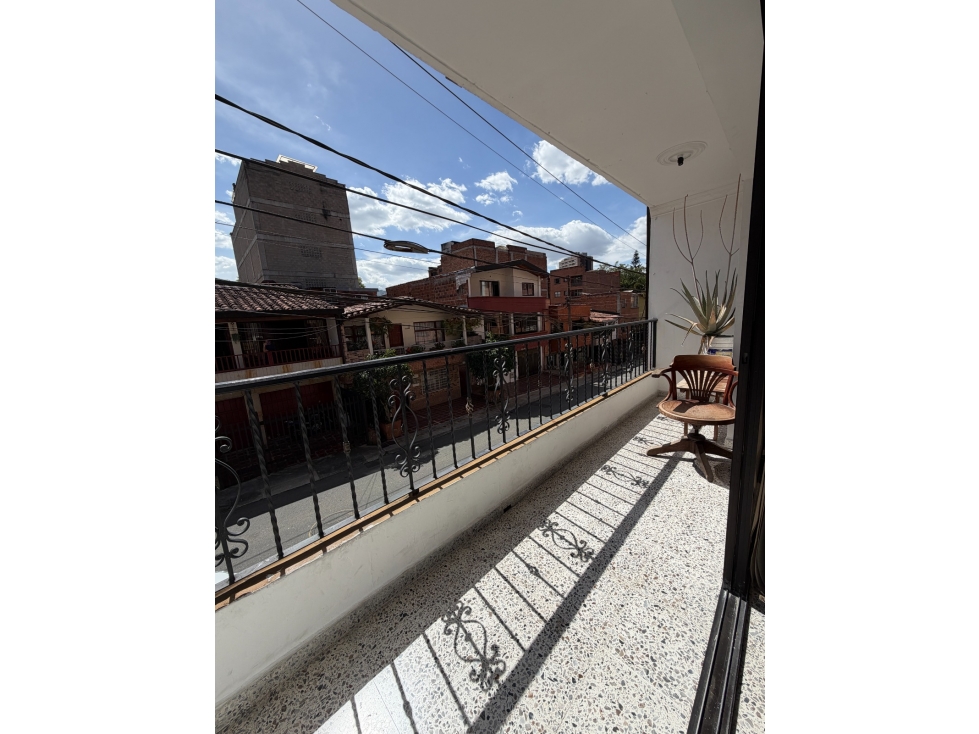 SE VENDE APARTAMENTO EN ENVIGADO, sector LA PAZ — foto 2
