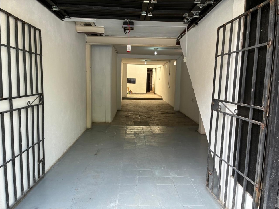 SE ARRIENDA BODEGA EN MEDELLIN, sector BUENOS AIRES — foto 2