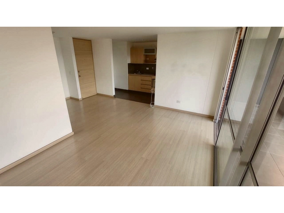 SE ARRIENDA APARTAMENTO EN ENVIGADO, sector LOMA DEL ESMERALDAL — foto 5