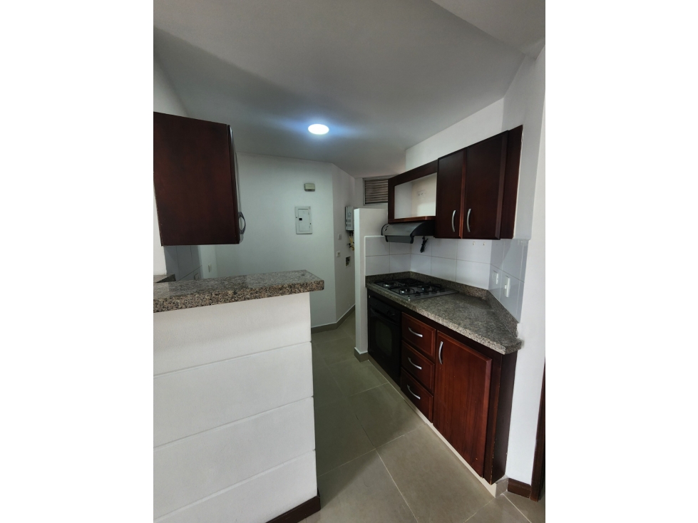 Se ARRIENDA APARTAESTUDIO en LAURELES MEDELLÍN, Sector LA 74. — foto 2