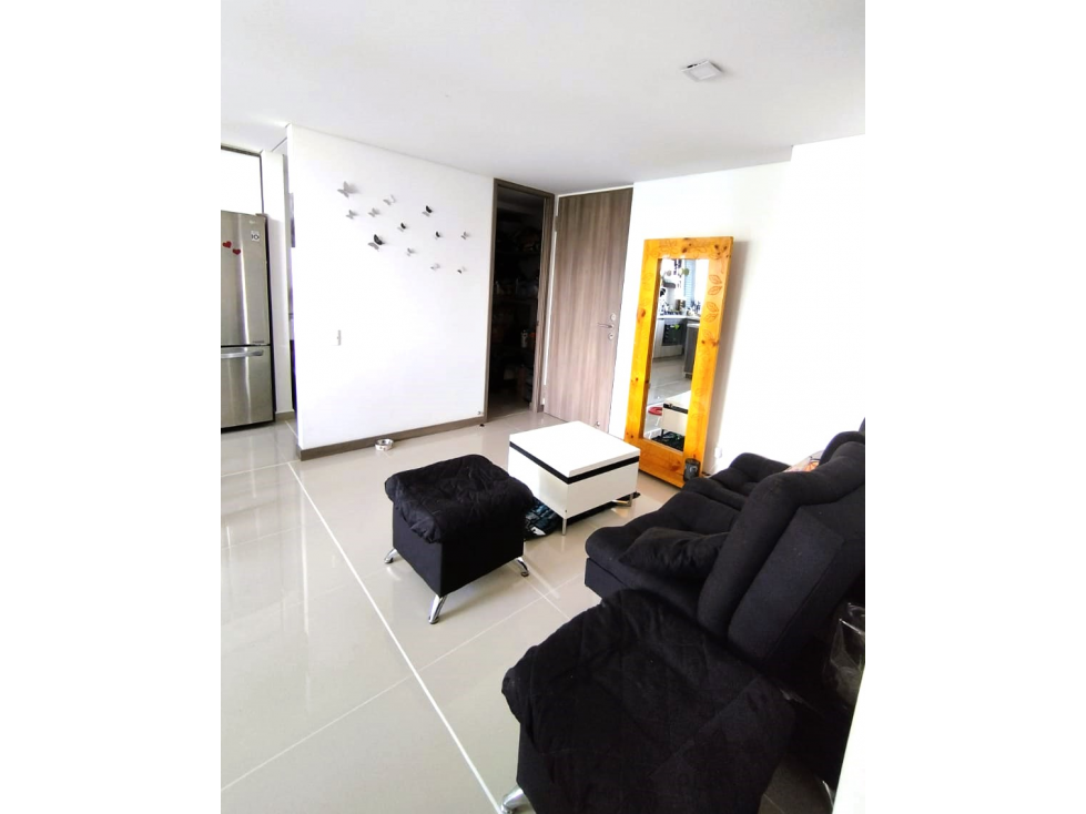 Se VENDE APARTAMENTO en SABANETA, Sector AVES MARIA. - 2
