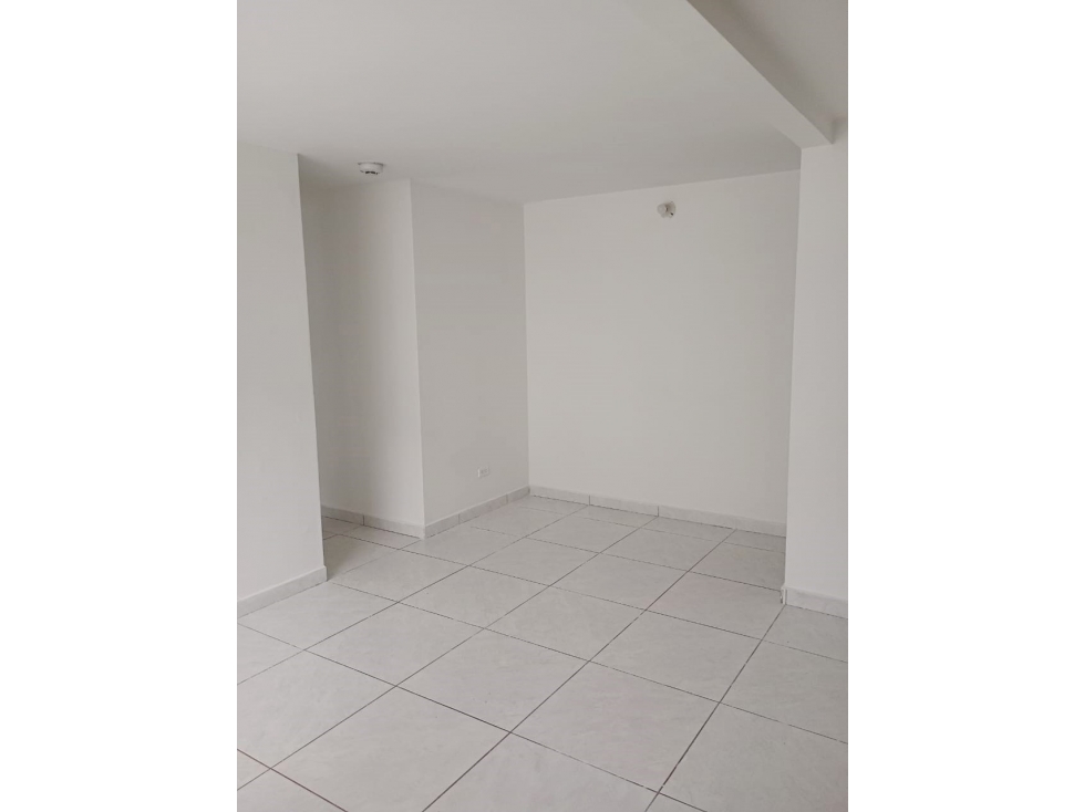 Se VENDE APARTAMENTO en NIQUIA, Sector NAVARRA. — foto 4