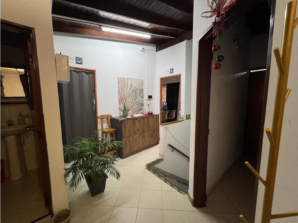 Se VENDE APARTAMENTO en ESTADIO MEDELLÍN, sector LA FLORESTA. — foto 5