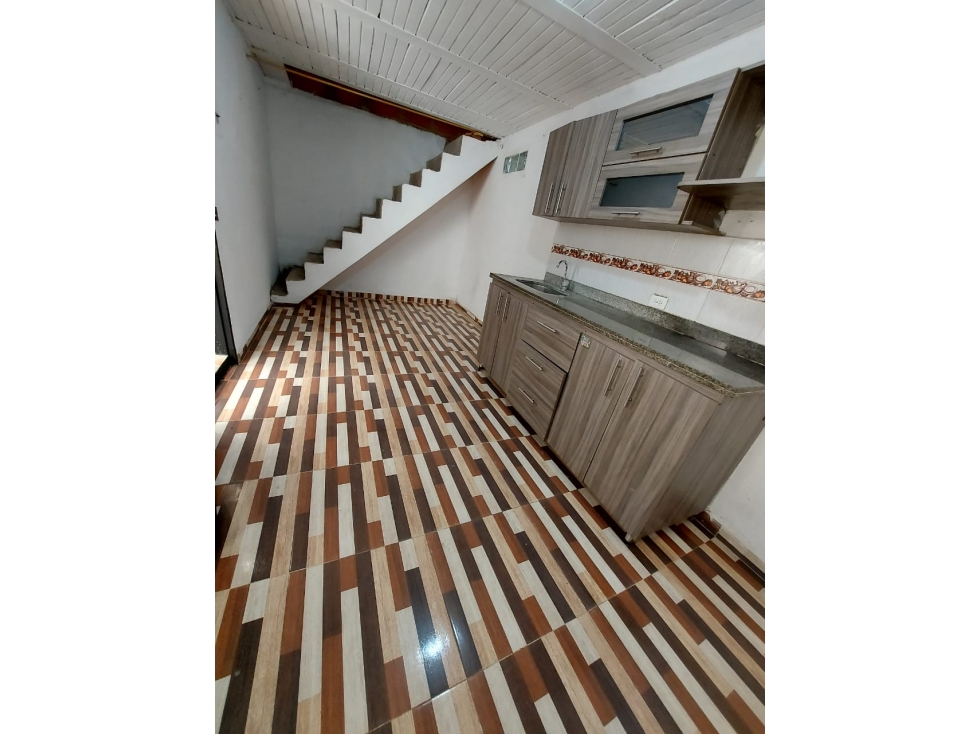 Se VENDE APARTAMENTOS en NIQUIA CAMACOL, sector COLISEO DEL BURRO. — foto 3