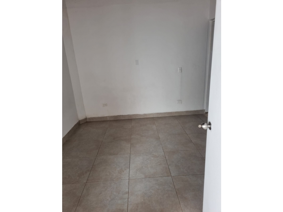 SE VENDE CASA EN MEDELLIN, sector PRADO CENTRO. — foto 3