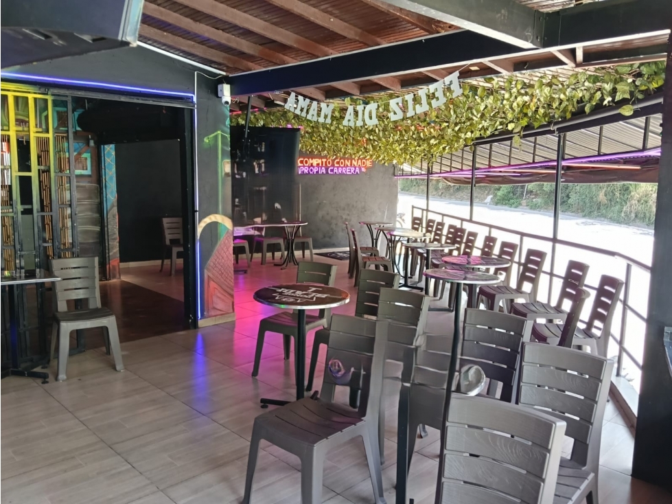SE VENDE LOCAL EN MEDELLIN, sector SAN CRISTOBAL