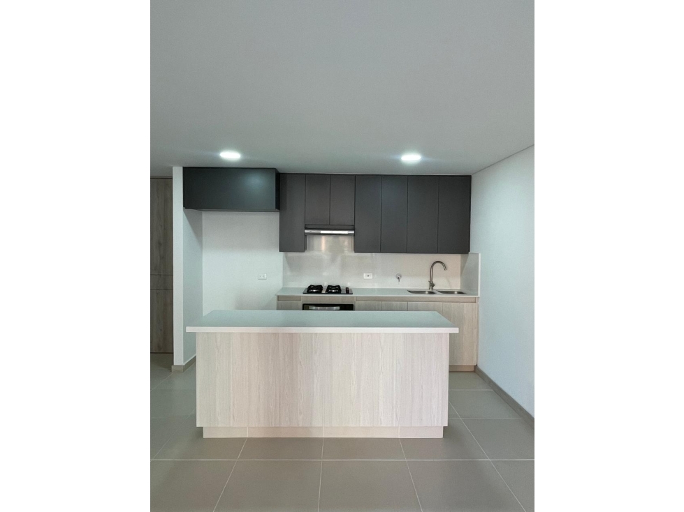 SE VENDE APARTAMENTO EN ENVIGADO, sector LOMA LOS MESA.