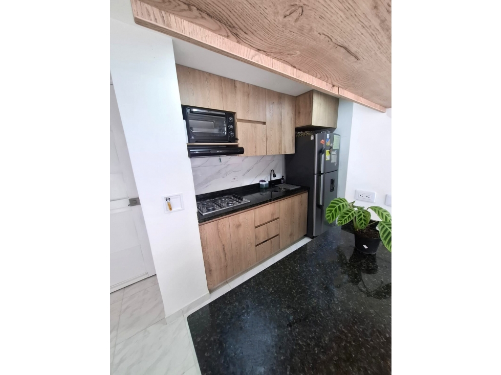 SE VENDE APARTAMENTO EN CALDAS, sector PRIMAVERA.