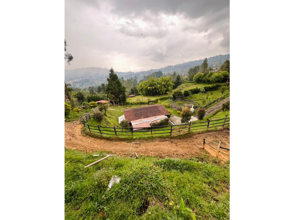 Se VENDE CASA CAMPESTRE en GUARNE, ANTIOQUIA Vereda LOS MOLINOS. — foto 5