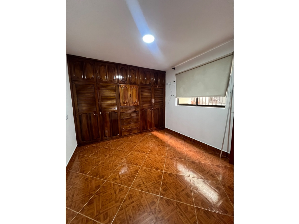 SE VENDE APARTAMENTO EN SANTA LUCIA MEDELLIN, sector ALCAZARES — foto 5