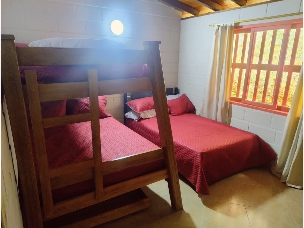 SE VENDE FINCA EN GIRARDOTA, sector VEREDA EL TOTUMO — foto 5