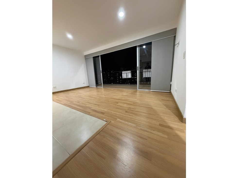 SE ARRIEDA APARTAMENTO EN SABANETA, sector SAN REMO — foto 3