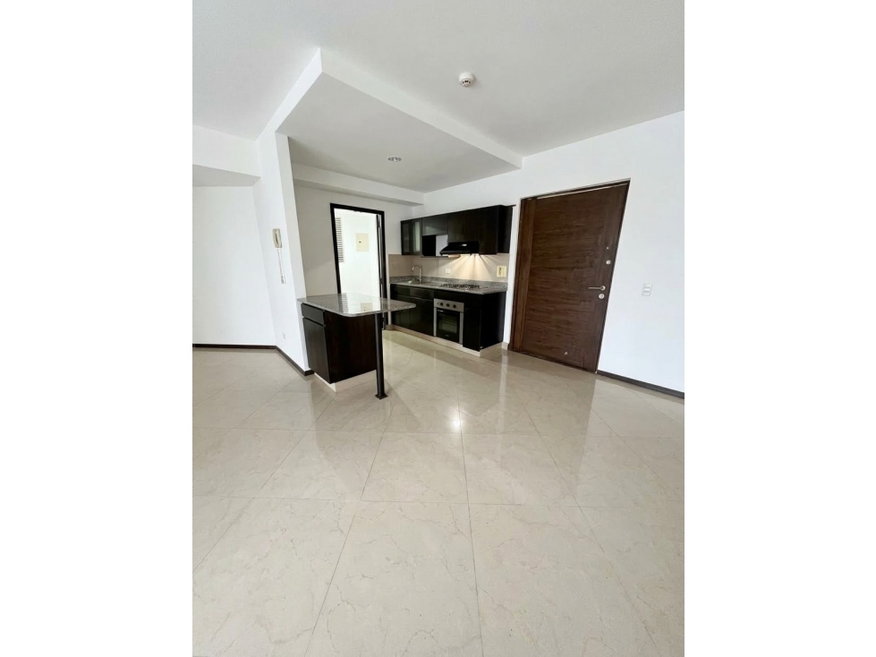 SE ARRIENDA APARTAMENTO EN SABANETA, sector LAS AVES MARIA.