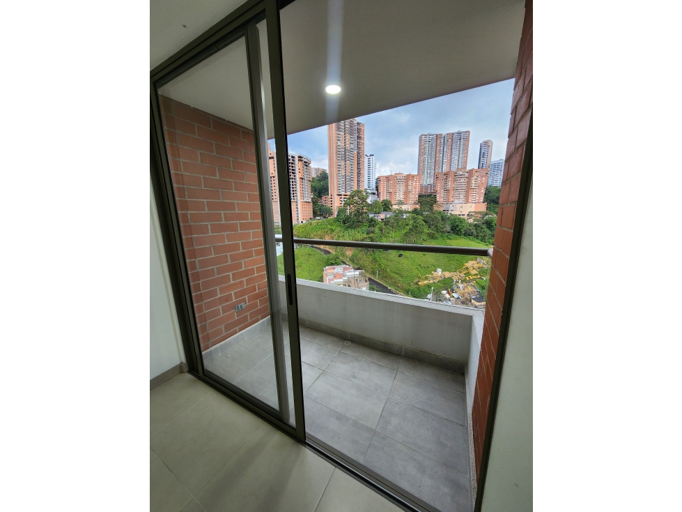 Se VENDE/ARRIENDA APTO en SABANETA, Sector ALTO DE LAS FLORES. — foto 6