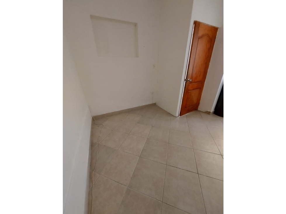 Se VENDE CASA en SAN JAVIER, MEDELLÍN Sector PARTE BAJA. — foto 6