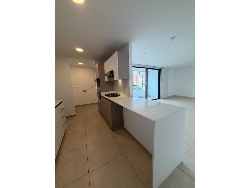 SE VENDE/ARRIENDA APARTAMENTO EN EL POBLADO MEDELLIN,sector CASTROPOL. — foto 5