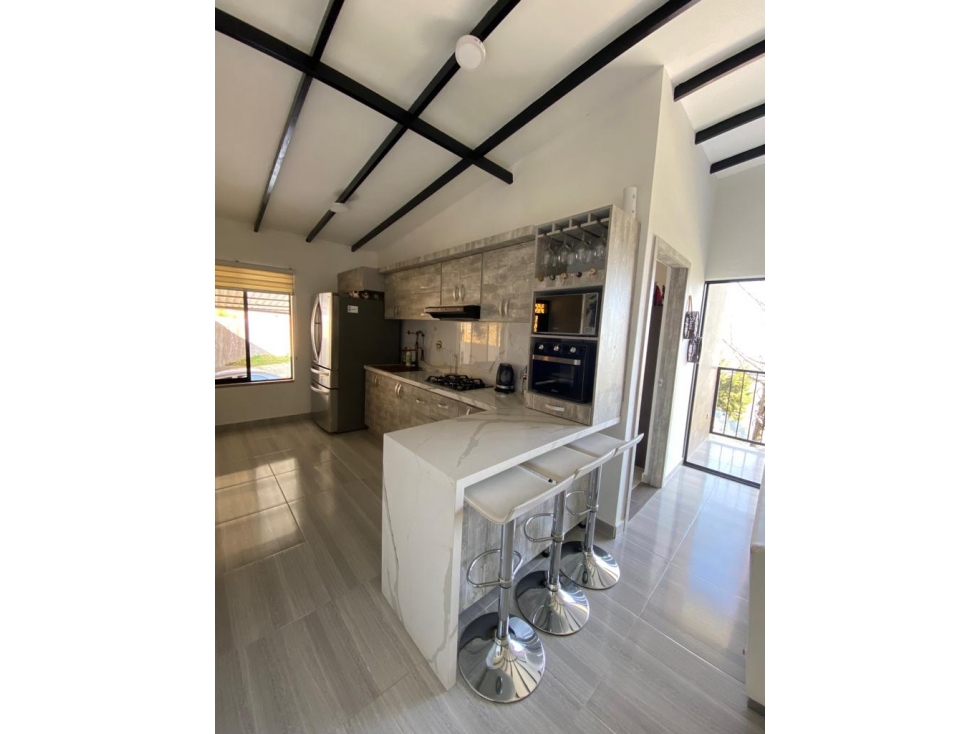 Se VENDE CASA en BELÉN, MEDELLÍN Sector VEREDA EL JARDÍN. — foto 4