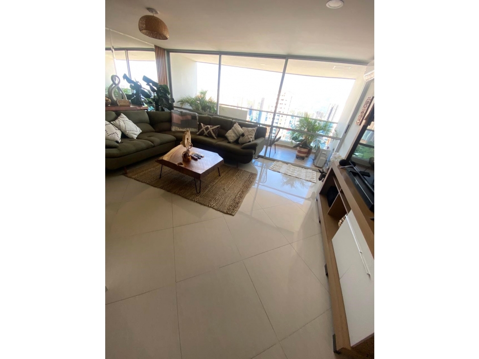 Se VENDE APARTAMENTO DUPLEX en SABANETA, Sector CAÑAVERALEJO. — foto 3