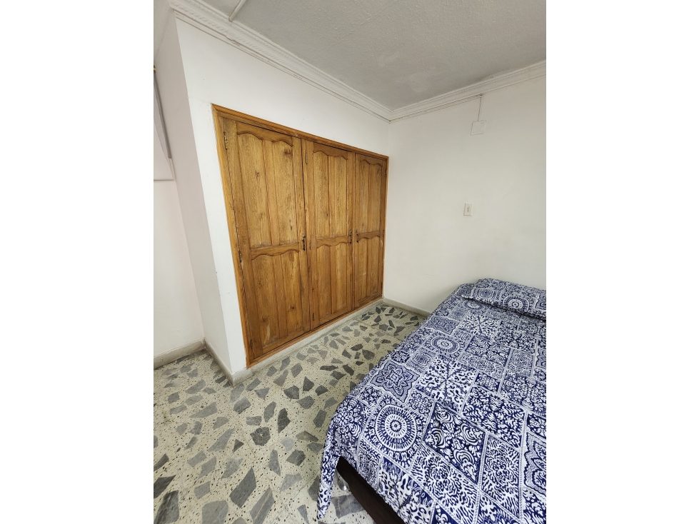 Se VENDE CASALOTE en LAURELES MEDELLÍN, Sector NOGAL. — foto 6