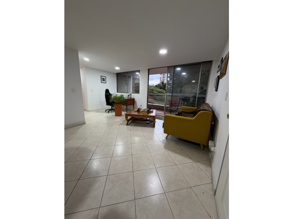 SE VENDE APARTAMENTO EN EL POBLADO, MEDELLÍN sector LOS BALSOS — foto 3