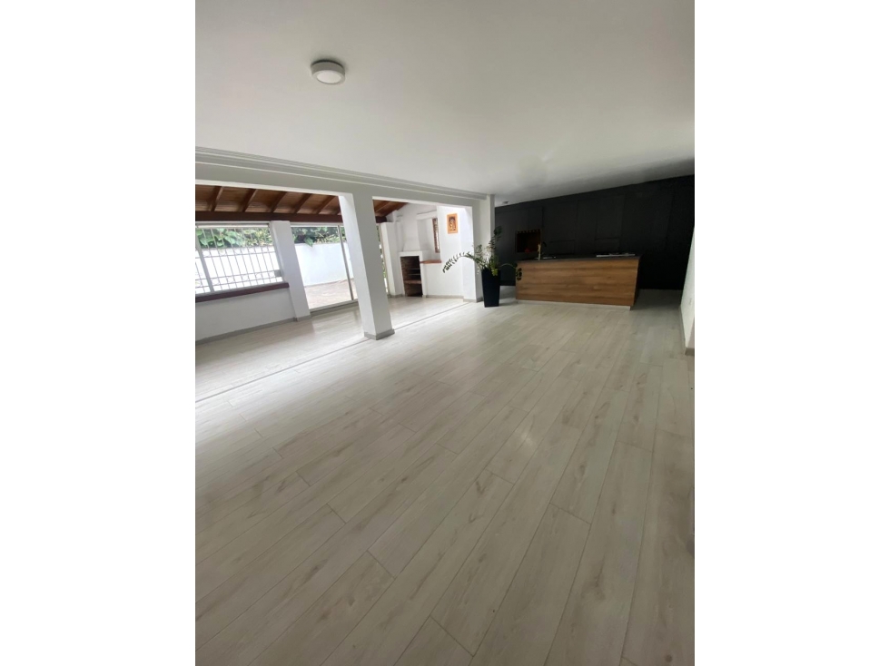 Se VENDE/ARRIENDA CASA en EL POBLADO, MEDELLÍN Sector SAN LUCAS. — foto 6