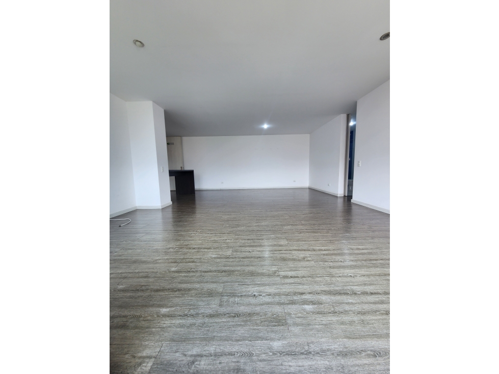 Se VENDE APARTAMENTO en ITAGUI, Sector SURAMÉRICA. — foto 6