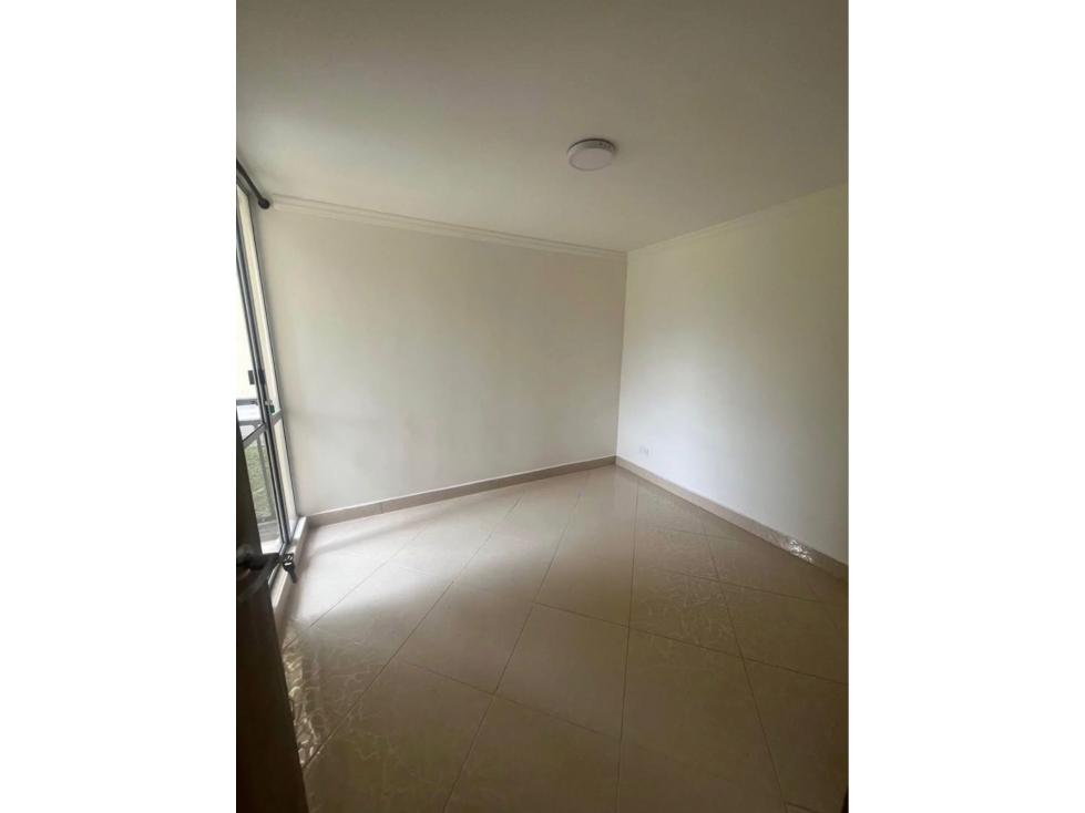 SE VENDE APARTAMENTO EN BELEN, sector RODEO ALTO. — foto 6