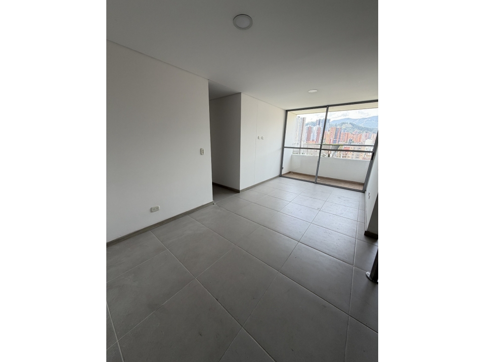 SE VENDE APARTAMENTO EN SABANETA, sector ALCAZARES - 6