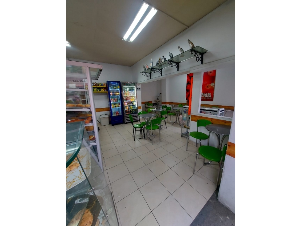 SE VENDE CASA LOTE EN CENTRO MEDELLIN, sector VILLA NUEVA. — foto 4
