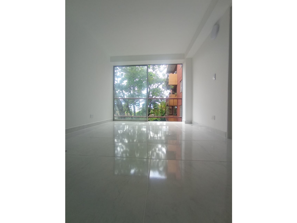 SE VENDE APARTAMENTO en ROBLEDO, MEDELLÍN, Sector VILLA FLORA. — foto 2
