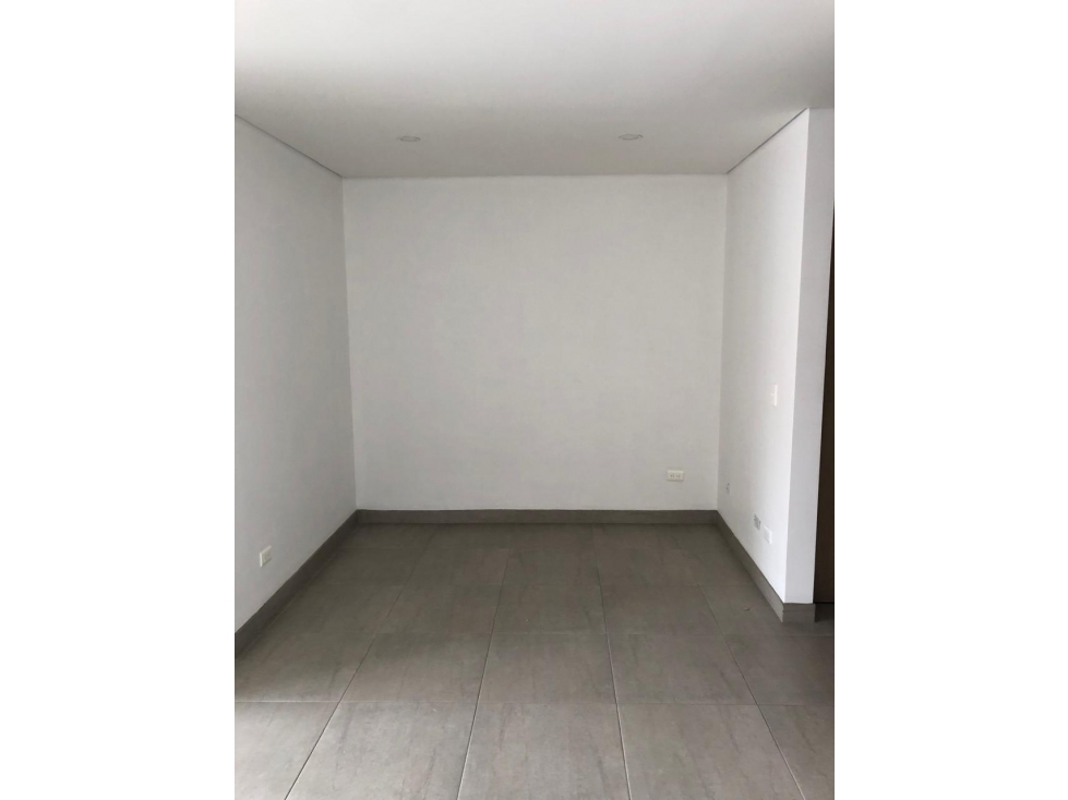 Se ARRIENDA APARTAESTUDIO en LAURELES MEDELLÍN, Sector NOGAL. — foto 4
