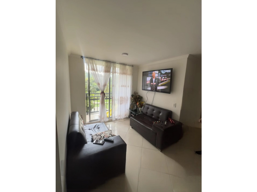 SE VENDE APARTAMENTO EN BELEN, sector RODEO ALTO. — foto 4