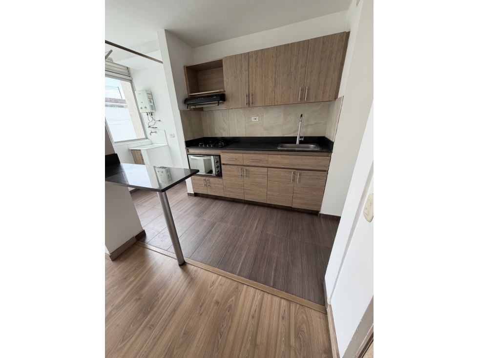 Se ARRIENDA APARTAMENTO en SABANETA, Sector PRADOS DE SABANETA. — foto 2