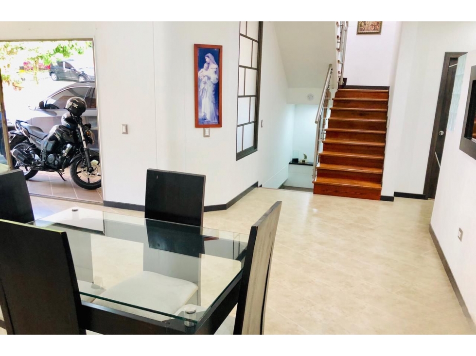Se VENDE CASA CAMPESTRE en SABANETA, Sector LA DOCTORA. — foto 3