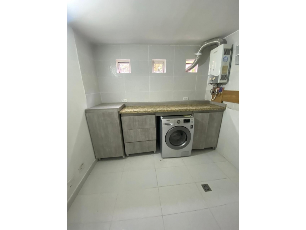 Se VENDE/ARRIENDA CASA en EL POBLADO, MEDELLÍN Sector SAN LUCAS. — foto 5